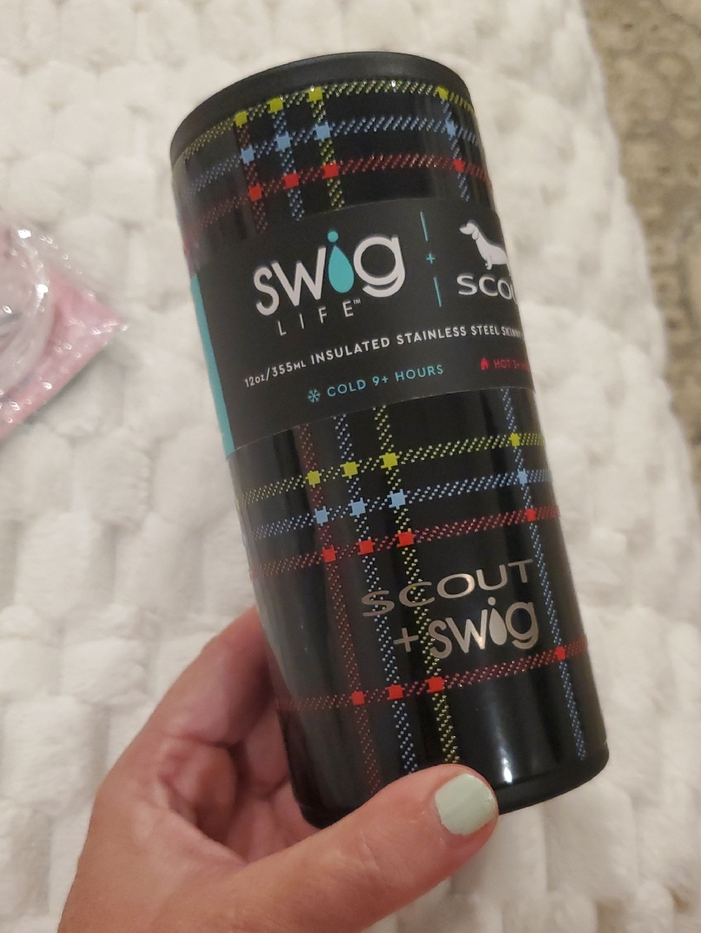 Scout SWig SCOUTLANDER Black Tumbler with Red, Blue, Yellow Plaid